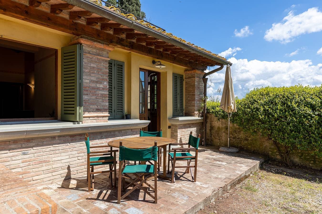 Foto 9 von 25: Villa 'La Limonaia' mit gemeinschaftlich genutztem Pool, privater Terrasse und WLAN