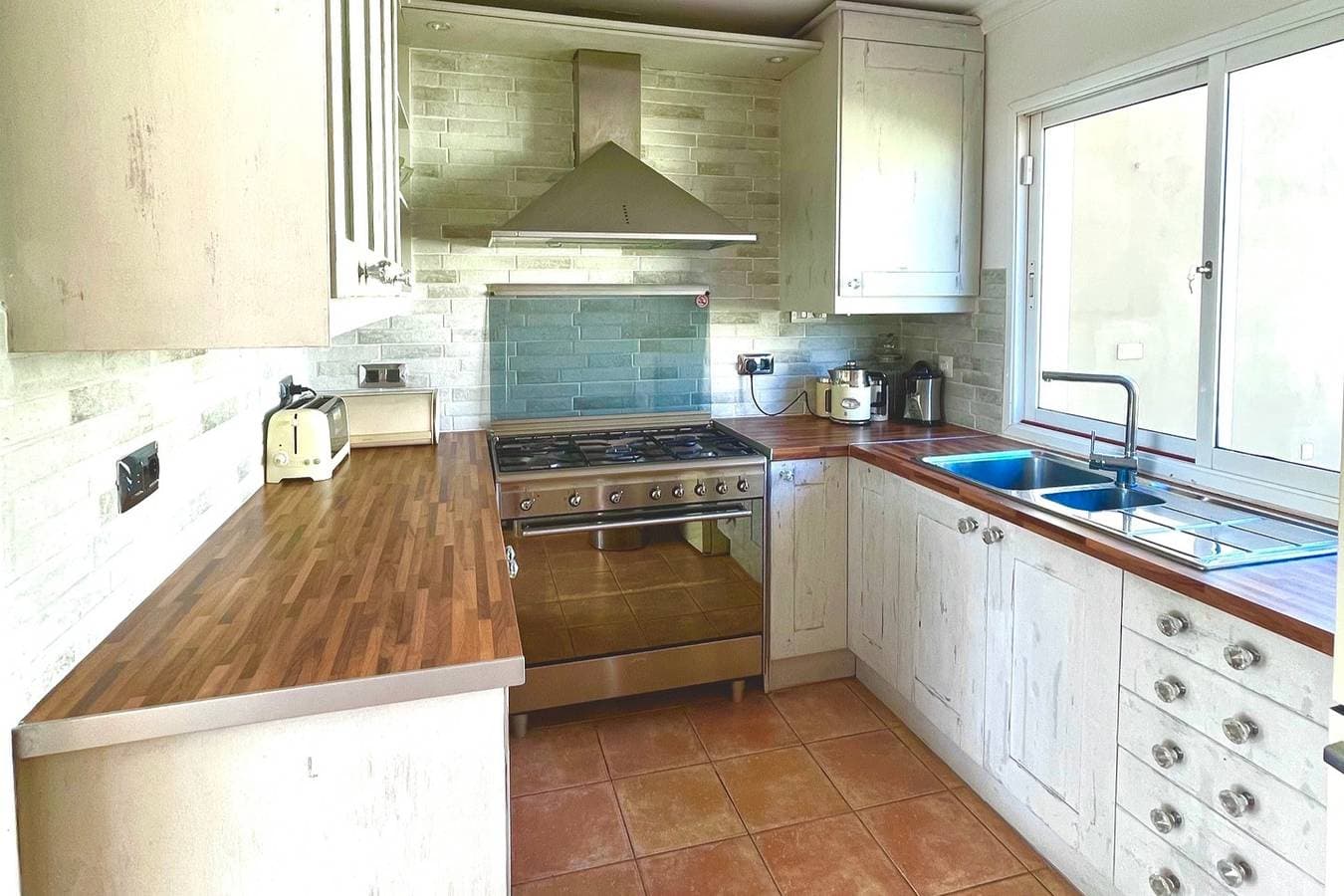 Foto 4 von 21: Villa für 4 Personen mit Garten
