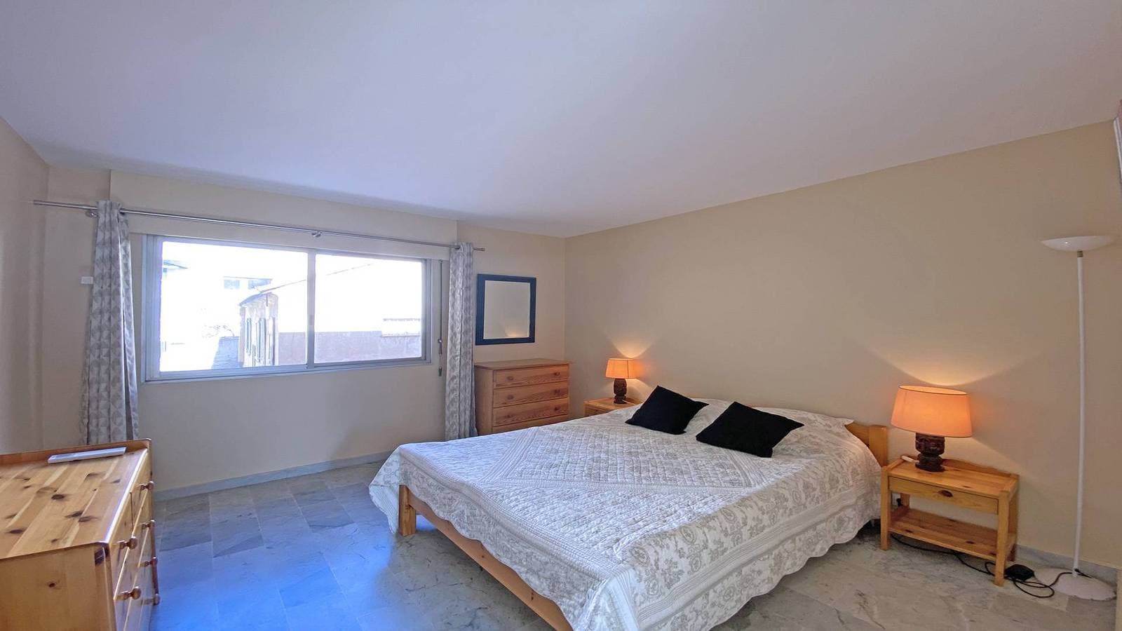 Foto 6 von 10: Wohnung für 2/4 Personen - Meerblick - Klimaanlage - WiFi - Zentrum und Strand - Sainte Maxime