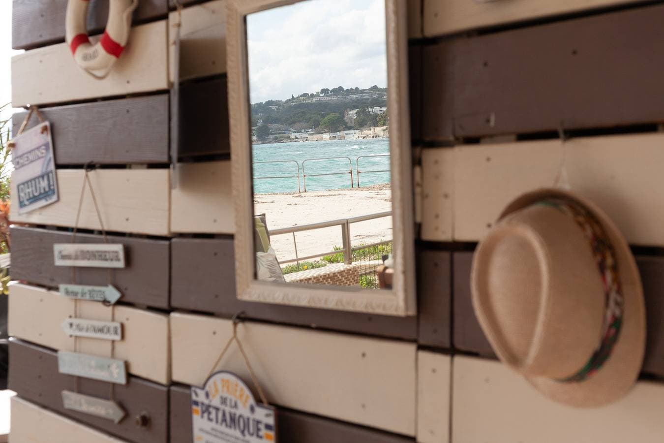 Foto 13 von 20: Apartment am Wasser mit Meerblick, WLAN und Klimaanlage