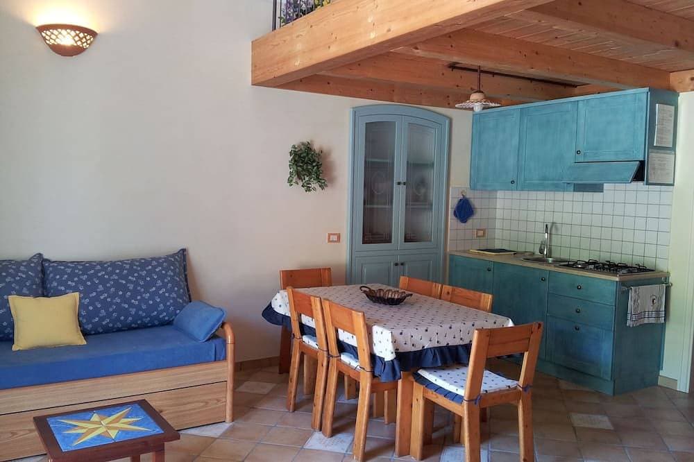 Foto 10 von 19: La Vigna - komfortables Loft mit Außen-Whirlpool umgeben von Zitronengärten