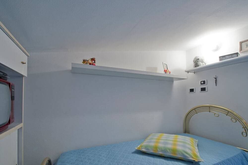 Foto 7 von 30: Tolle Aussicht der Villa, privater Pool und einfacher Zugang zum Garten, 1 km. von Ravello, Parkplatz