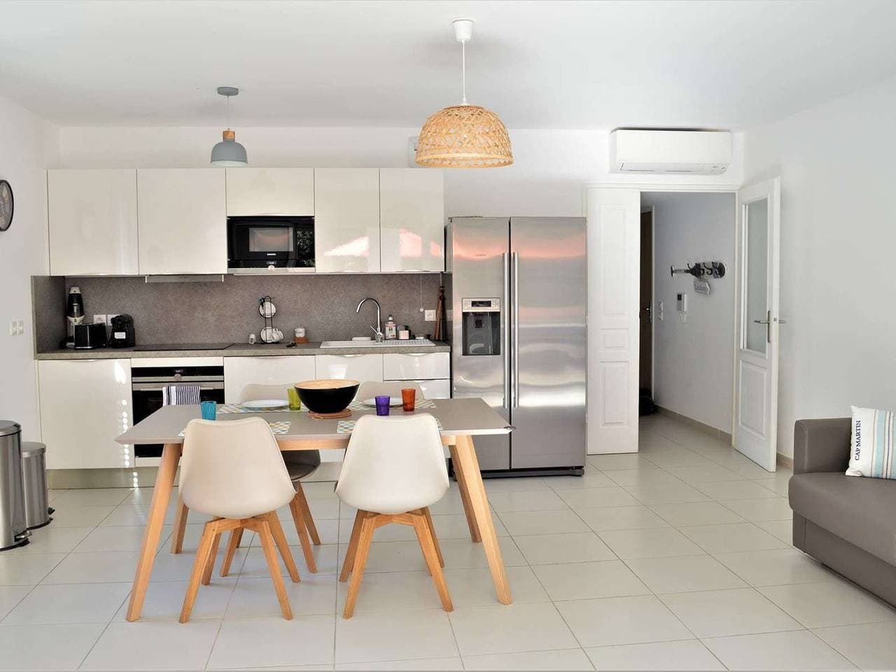 Foto 3 von 17: 3-Zimmer-Wohnung mit Pool, Terrasse und Parkplatz - 500m zum Strand, Cavalaire-sur-Mer