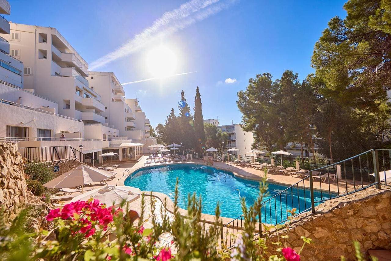 Apartamentos Vista Club 1