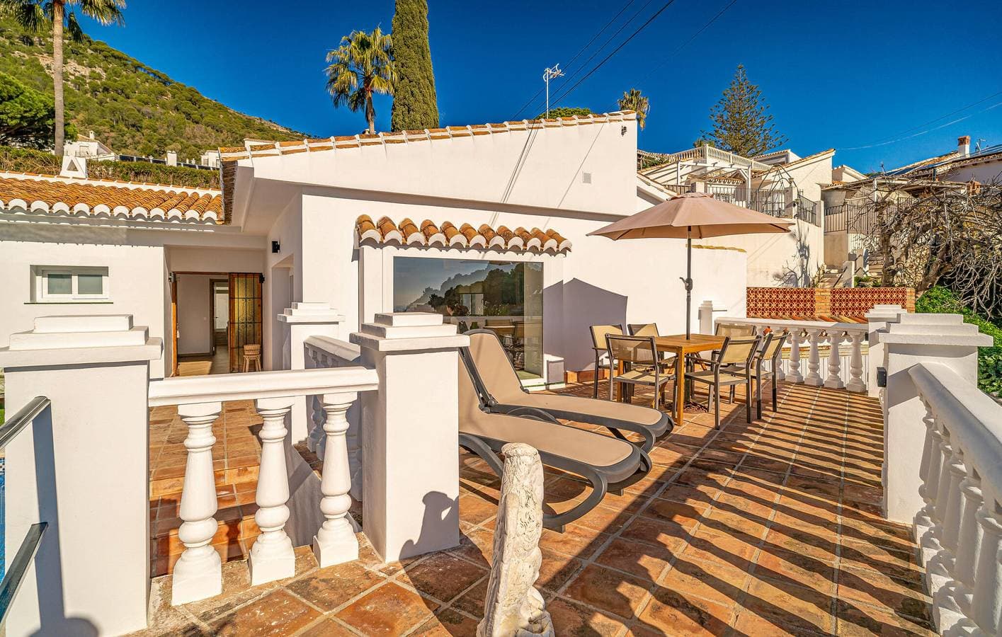 Foto 3 von 25: Modernes Apartment mit Pool in der Nähe des Stadtzentrums von Mijas