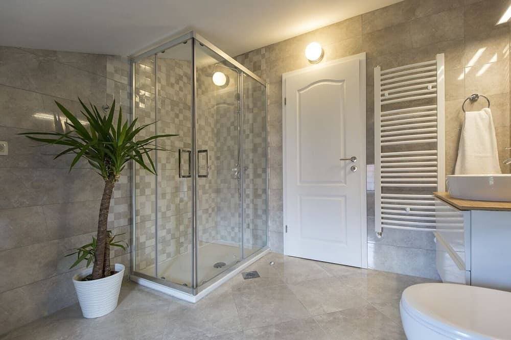 Foto 11 von 30: Ferienhaus Villa Franka mit Pool
