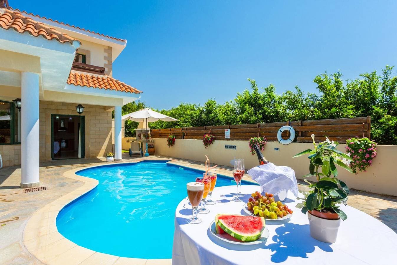 Foto 9 von 42: Villa für 8 Personen mit Meerblick