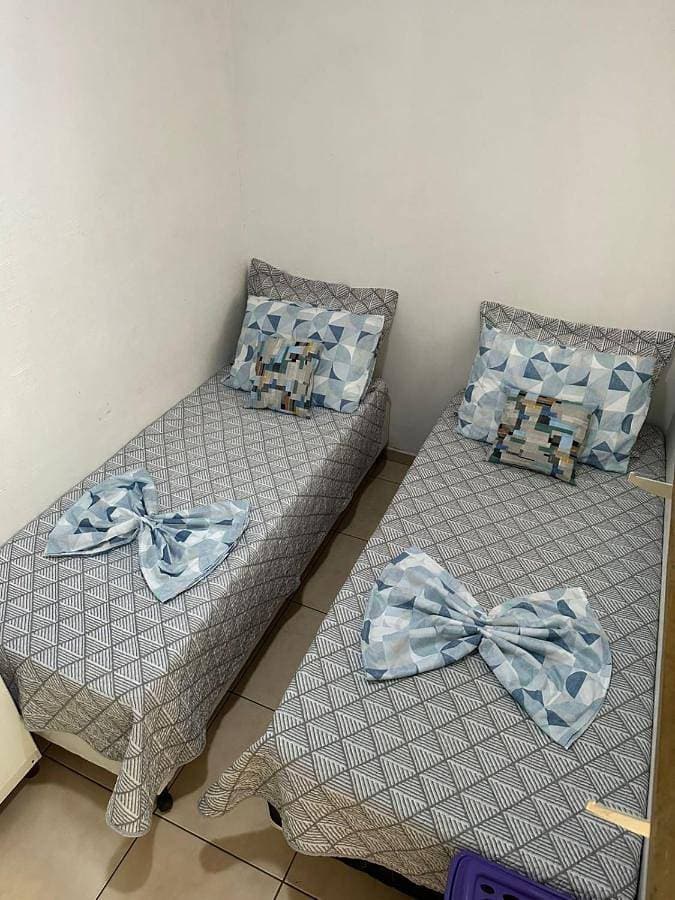 Foto 13 von 30: Quarto Deluxe em Foz piscina wifi estacionamento cozinha