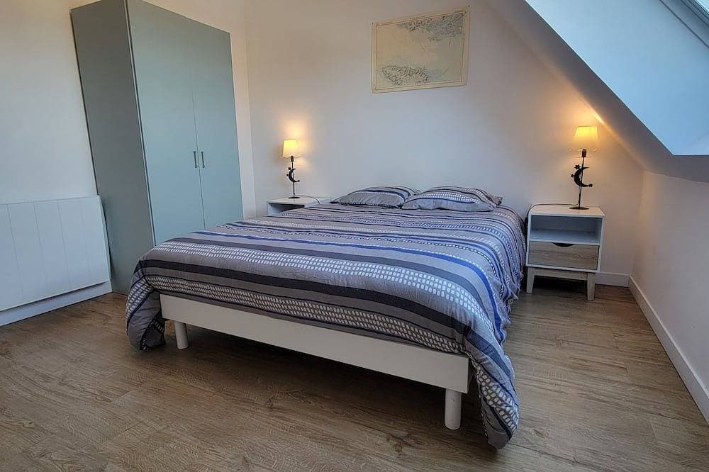 Foto 2 von 11: \"Le 105\" in Larmor-Plage, garden view, parking and cellar
