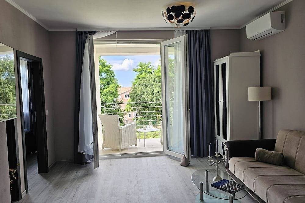 Foto 7 von 23: Hundefreundliches Luxusapartment mit Pool, Babybett, Parkplatz, WiFi