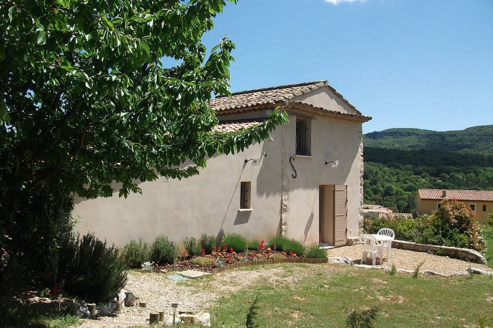 Foto 6 von 21: Bastidon, Pool, 3000 m2 Land, für 2-4 Personen, Apt, Luberon
