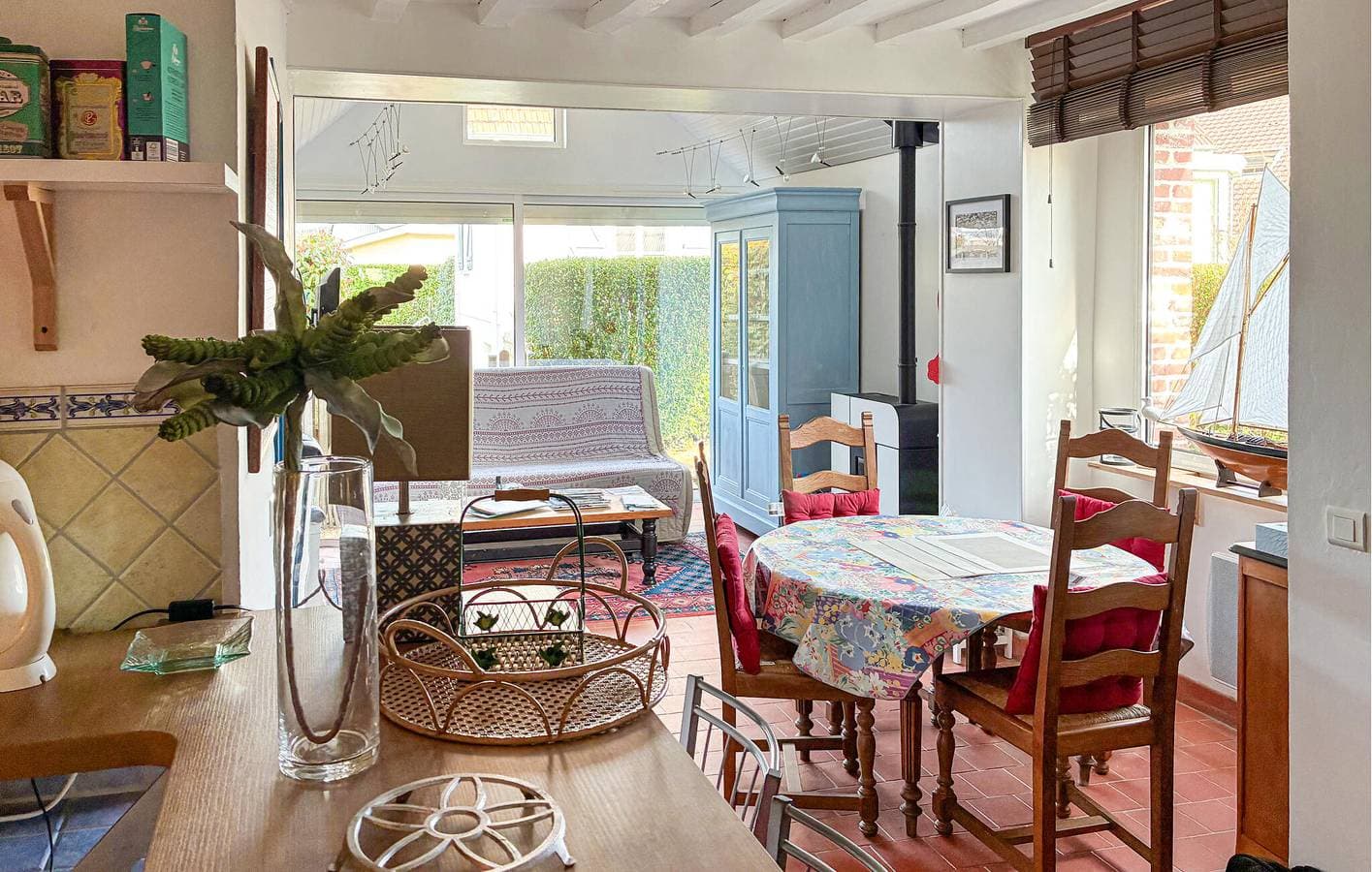 Foto 3 von 23: Gemütliche 64 m² große Wohnung mit Garten und Kamin, 300 m vom Zentrum von Luneray entfernt