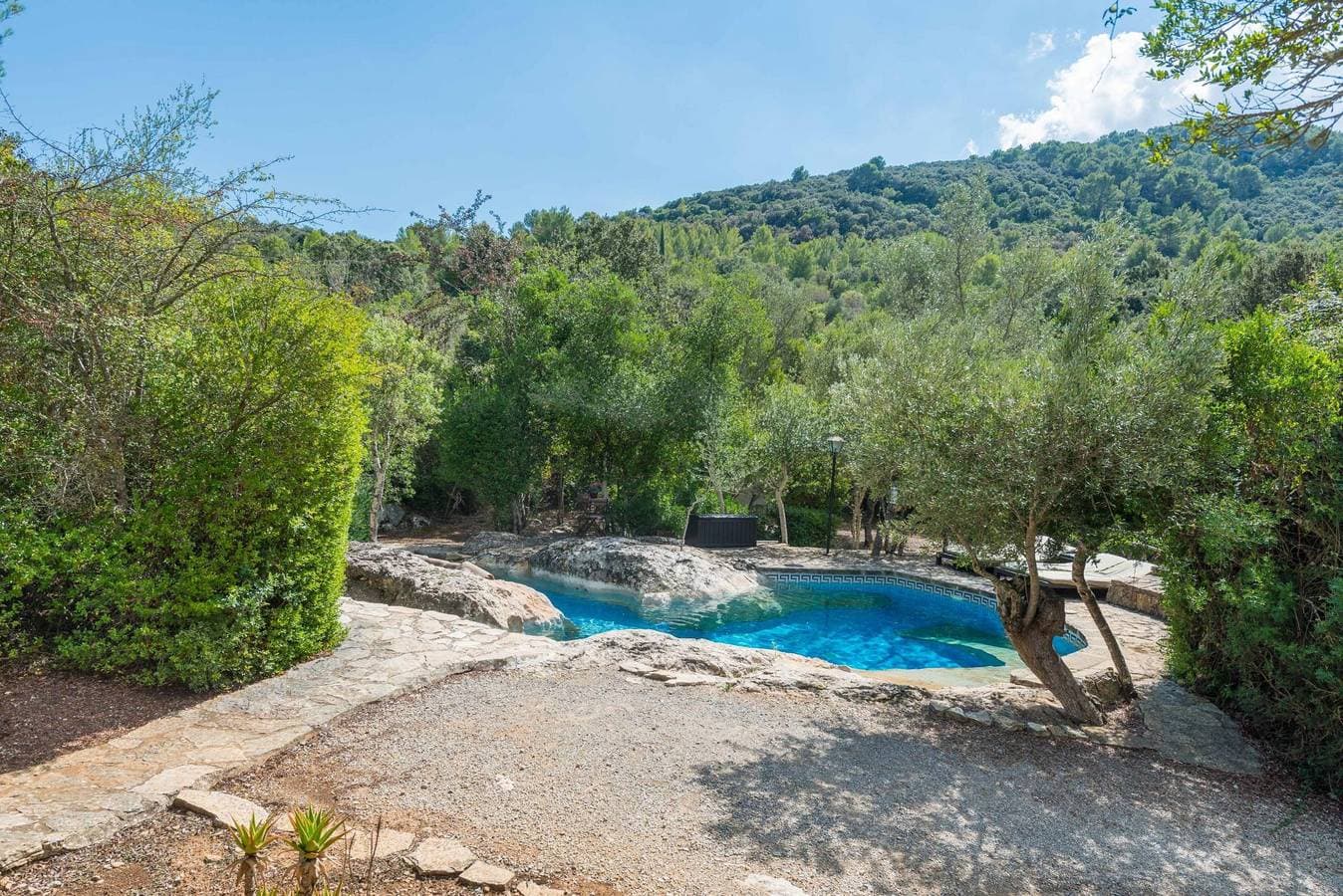 Foto 4 von 24: Casa De Piedra - Ferienhaus mit privaten Pool in Campanet.
