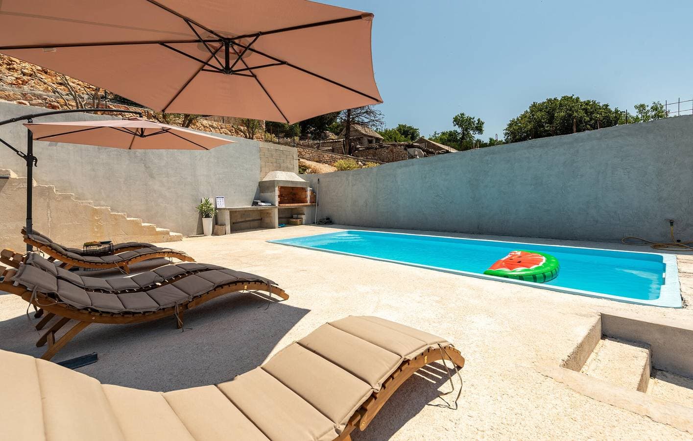 Foto 13 von 33: Gemütliche Ferienwohnung mit Pool, WLAN und Garage, 2 km vom Strand entfernt