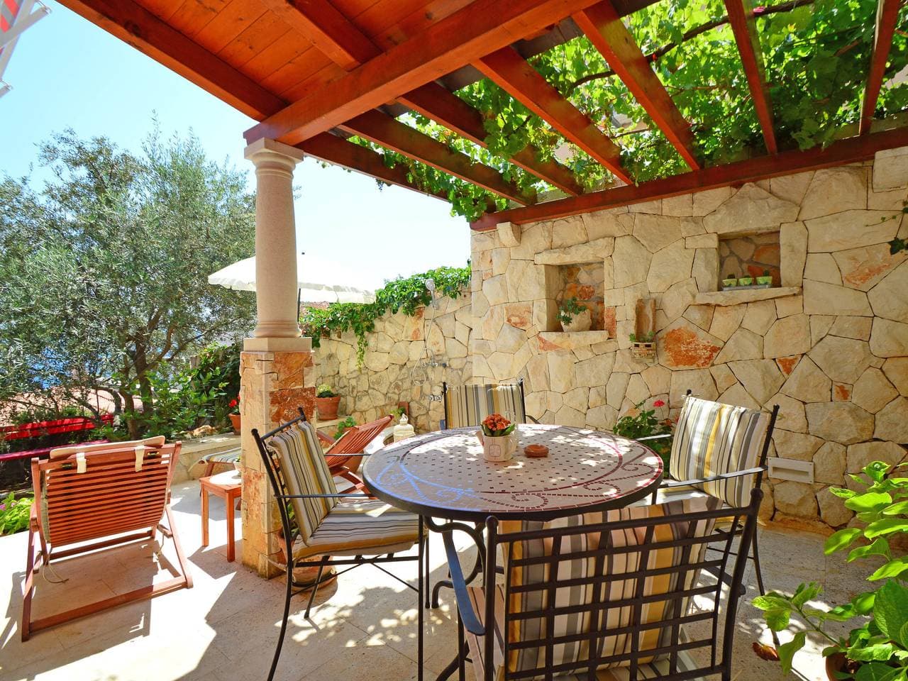Foto 4 von 26: Villa Meri