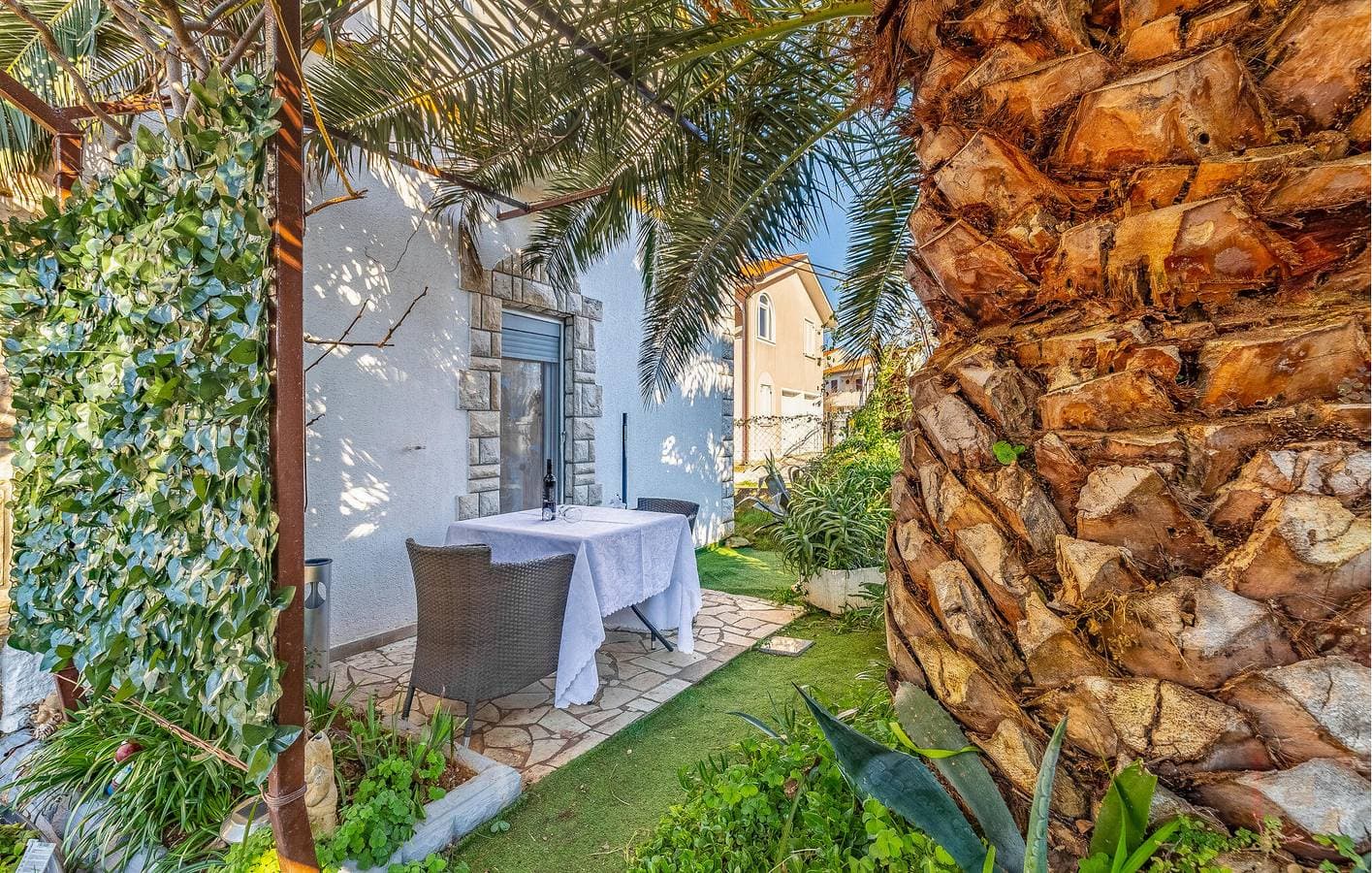 Foto 7 von 33: Gemütliche Ferienwohnung mit Terrasse, WLAN und 1 km Entfernung zum Strand Bijeca
