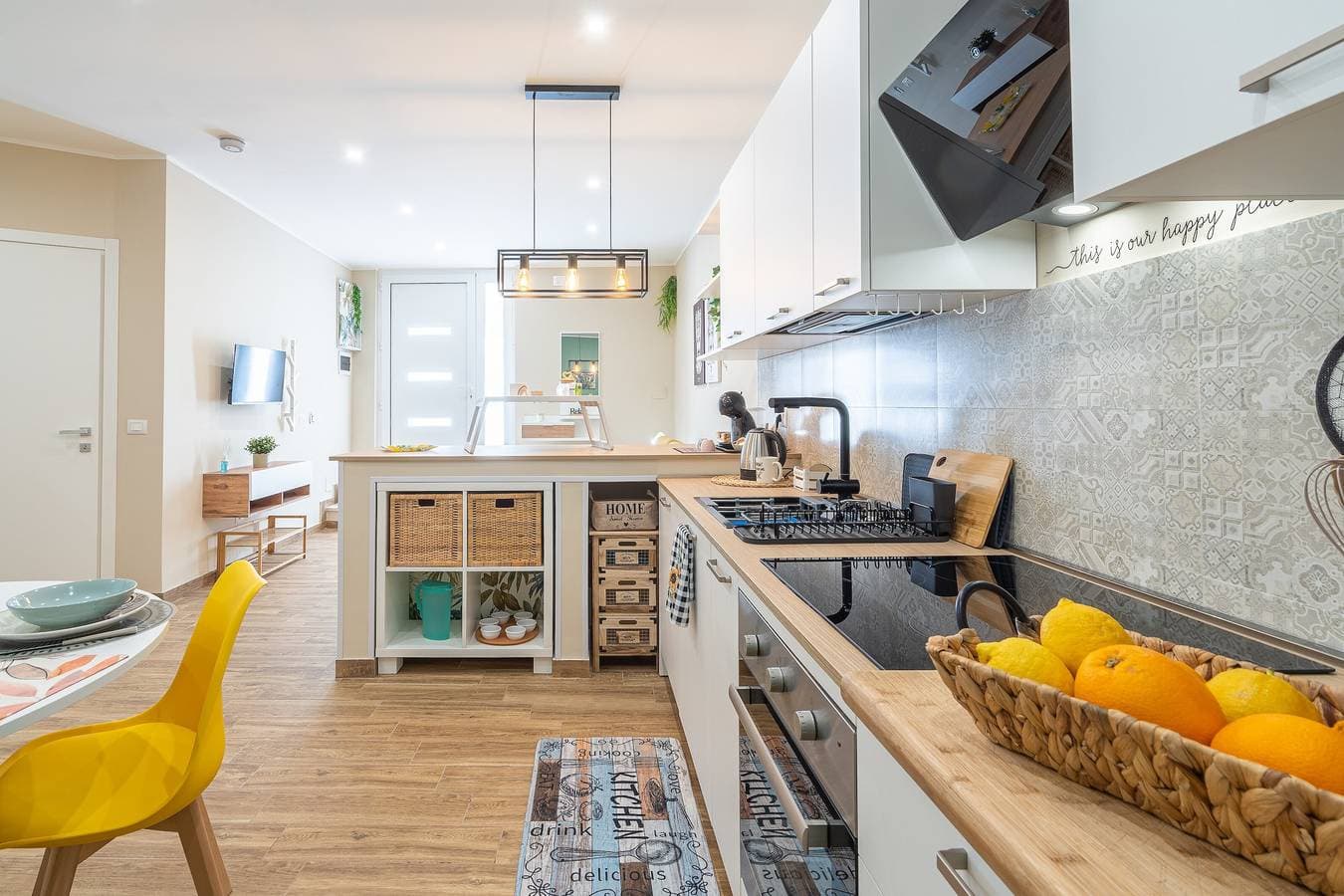 Foto 12 von 42: Ferienwohnung 'Solemì' mit Privatterrasse, Wi-Fi und Klimaanlage