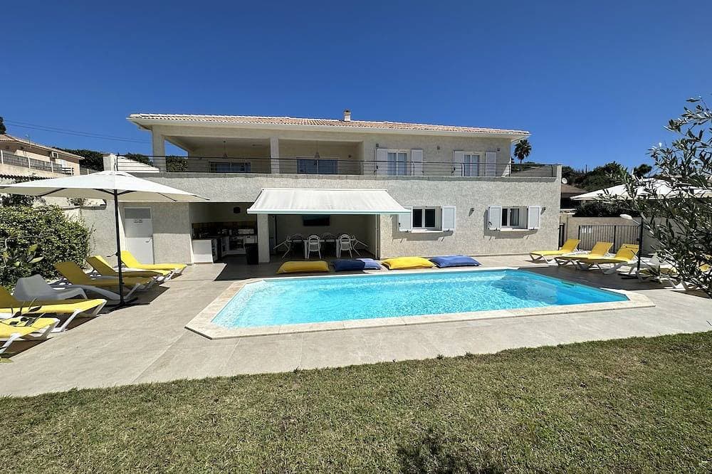 Villa von Oro Aleria Corsica 1