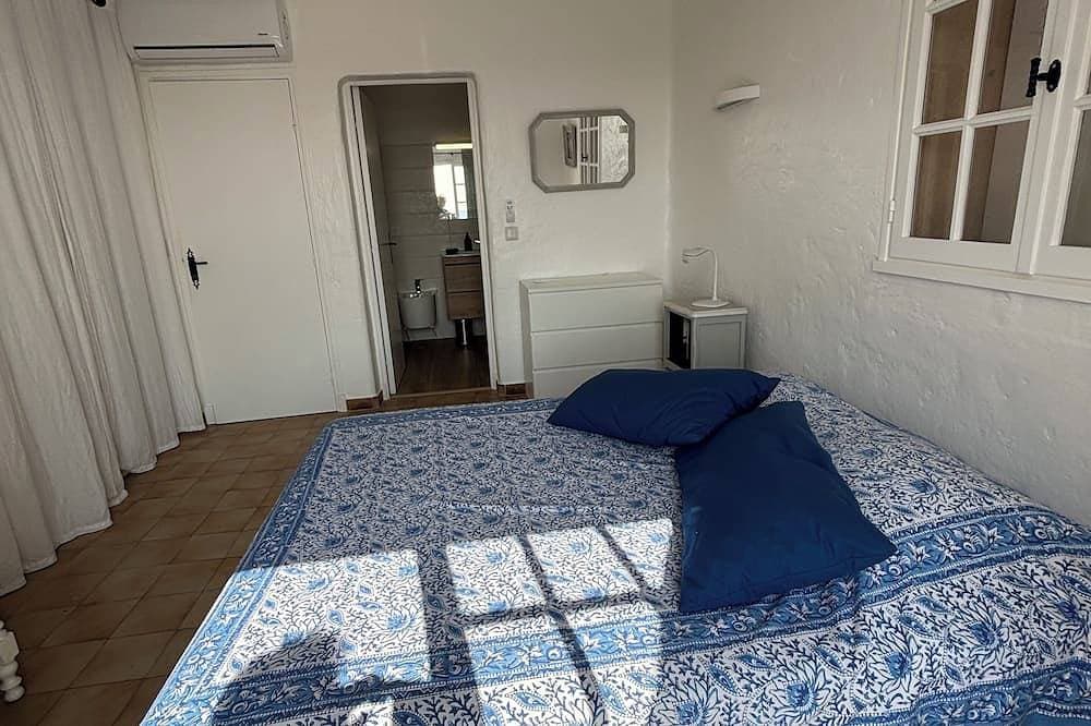 Foto 6 von 30: Villa for 10 people - swimming pool - 180° panoramic view - 5 air-conditioned bedrooms