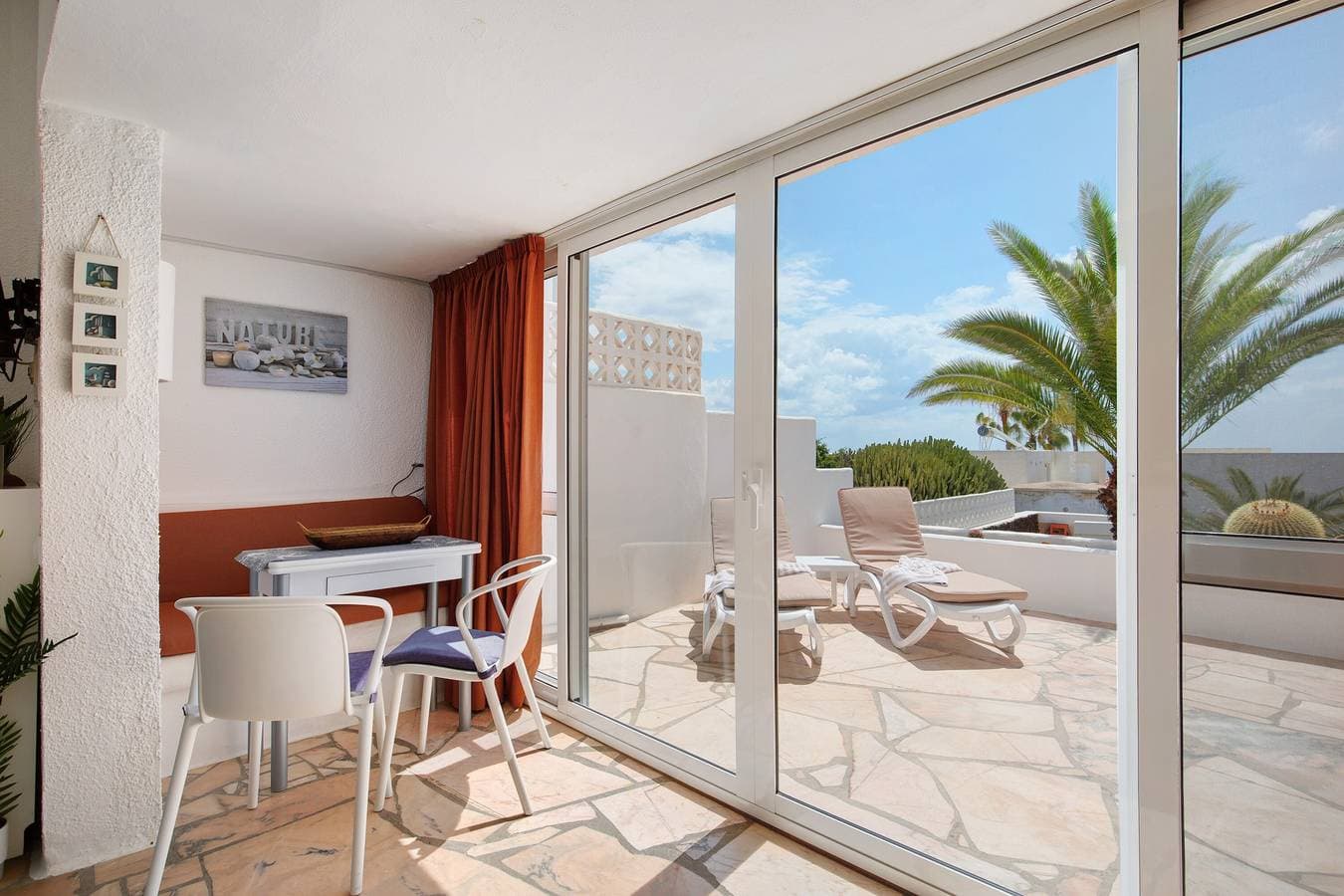 Foto 12 von 23: Ferienhaus "Casa Campana" mit Meerblick, Terrassen & WLAN