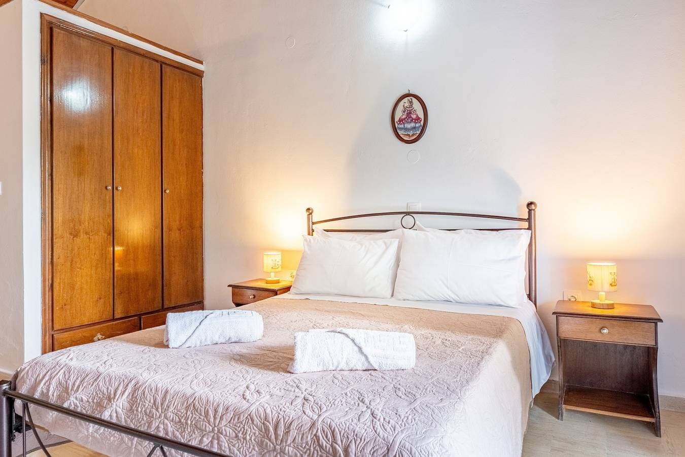 Foto 12 von 22: Studio-Apartment 'Theodoros' mit Gemeinschaftsgarten, WLAN und Klimaanlage