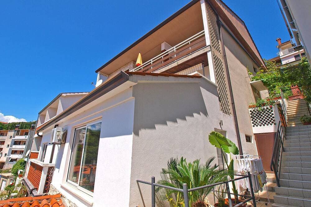 Ferienwohnung 155/330 (Istrien - Rabac), 500m vom Strand 1