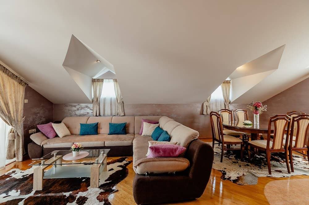 Foto 9 von 30: Beautiful big appartnent for 4 persons in a green environment, bathed in the sun
