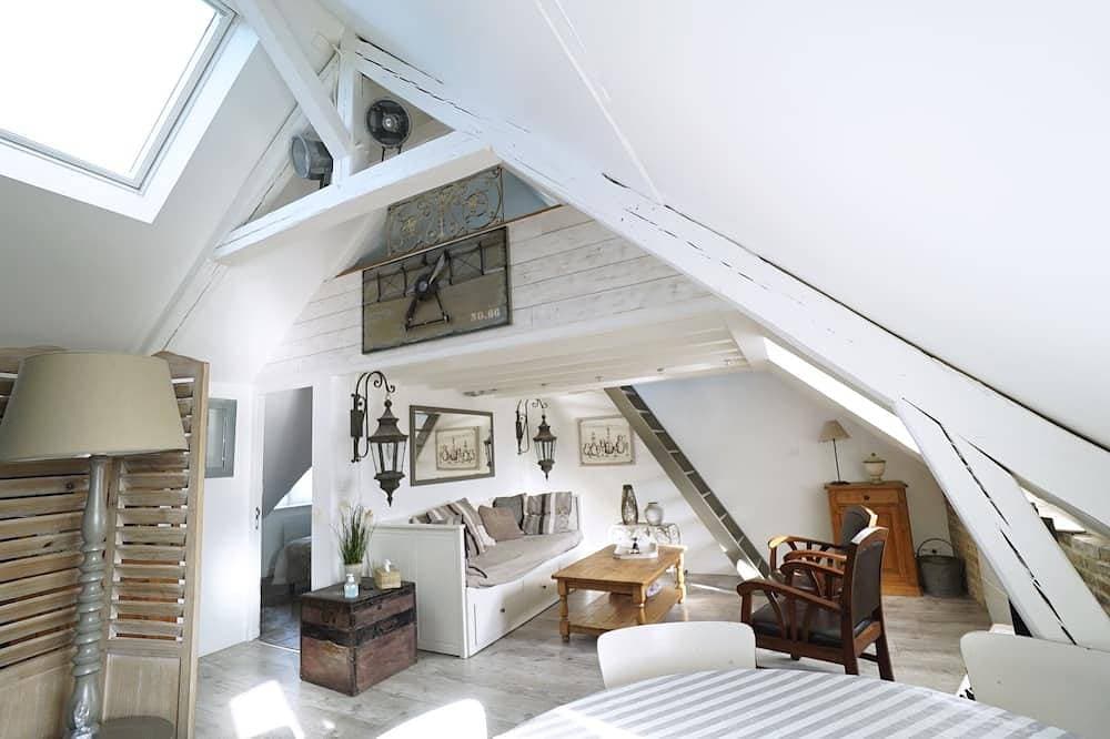 Apartment-Apartment-Ensuite mit Bad-Blick auf den Kanal 1