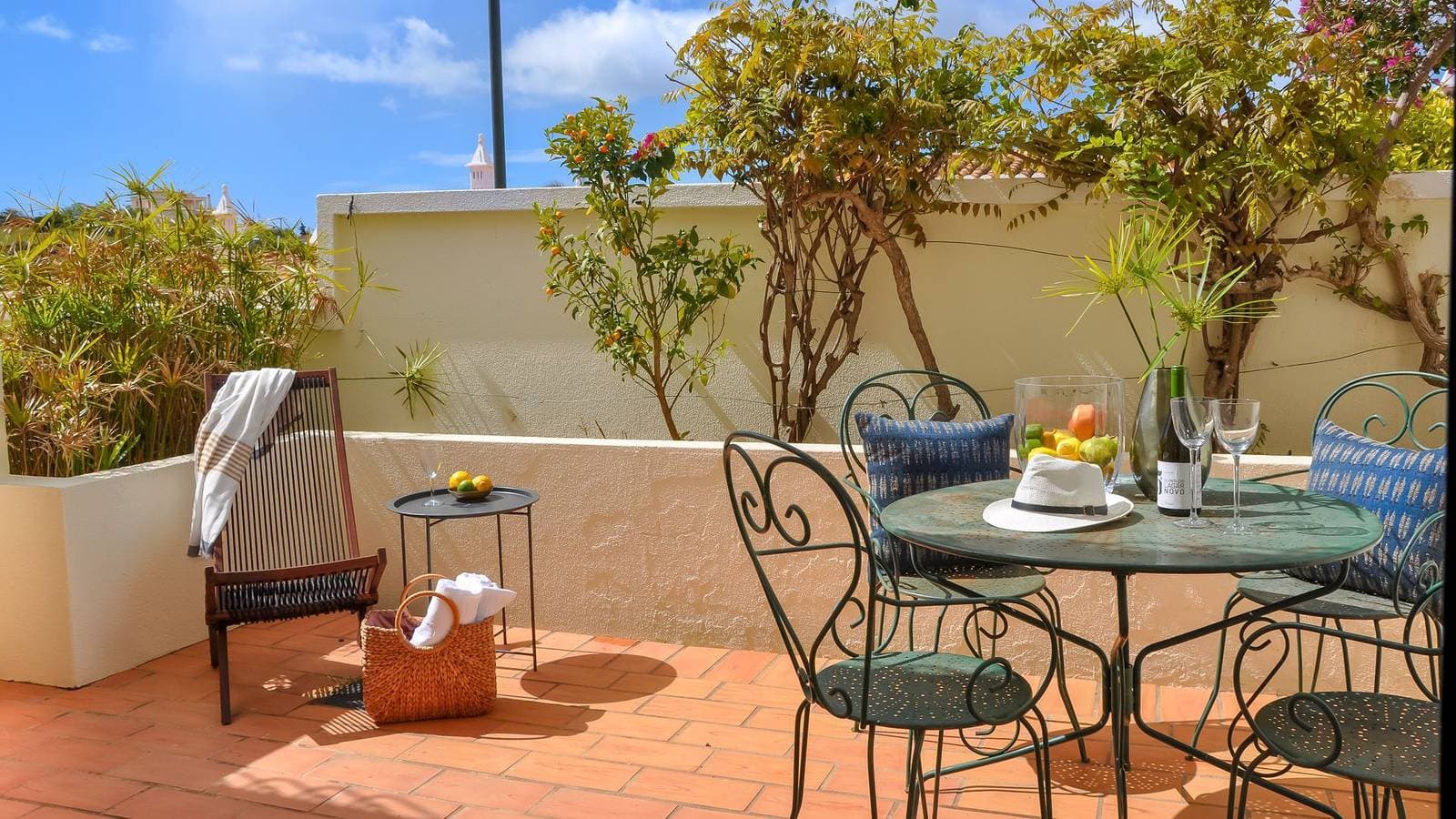 Foto 4 von 26: 2Br  Duplex Townhouse w/Pool by LovelyStay