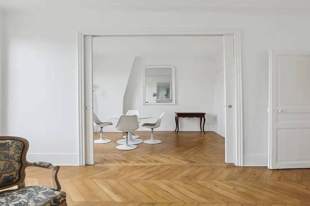 Foto 11 von 17: Invalides View - High Floor , Bright, Spacious Located At Avenue De Breteuil