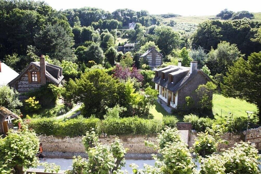Foto 7 von 24: La Villa Flore, Reetdachhaus mit Charme, 330 m vom Meer und 6 km von Étretat entfernt!
