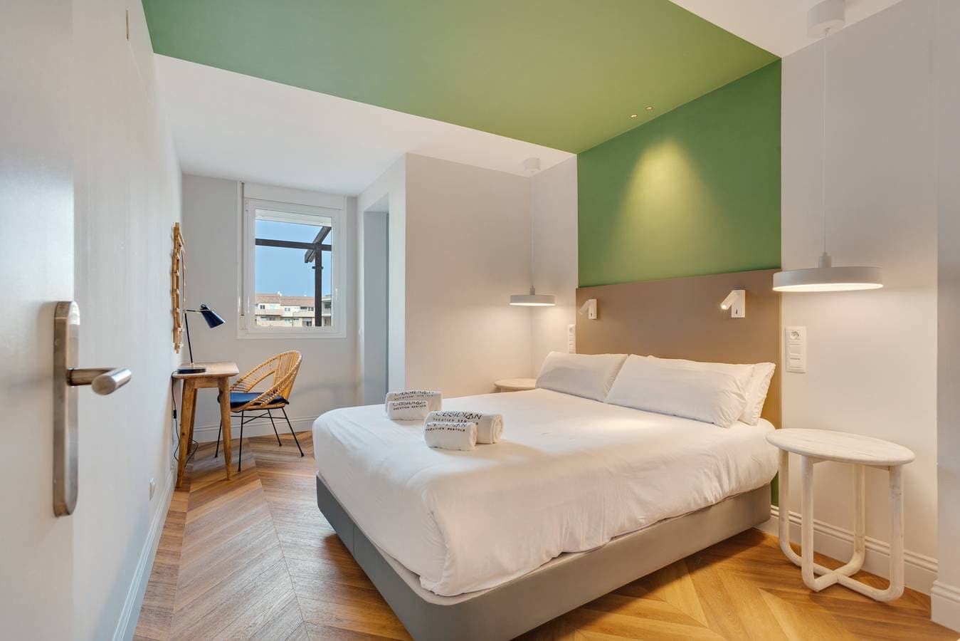 Foto 10 von 29: Ferienwohnung 'Obsidian Zafiro Amarilla Golf' mit Gemeinschaftspool, Garten und WLAN