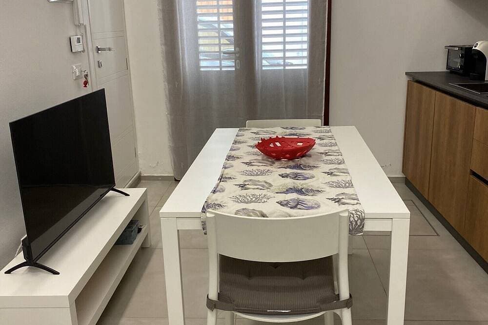 Foto 8 von 14: Renovated Holiday House in Castellammare del Golfo - Historic Center