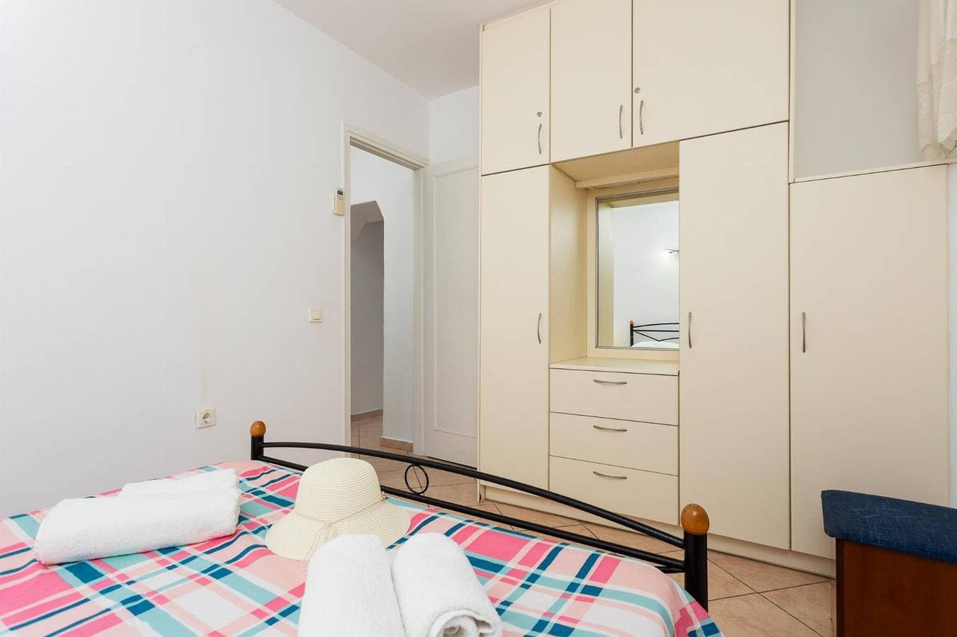 Foto 13 von 19: Ferienwohnung für 4 Personen mit Terrasse
