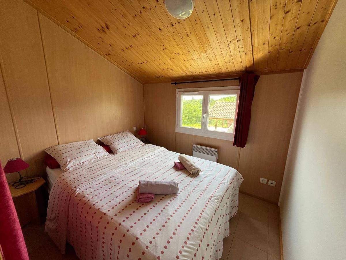 Foto 3 von 25: Two-Bedroom Chalet