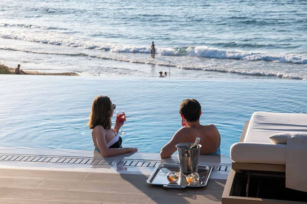 Foto 10 von 10: Dream Villa Aphrodite-2 bedrooms Beach Front with private pool
