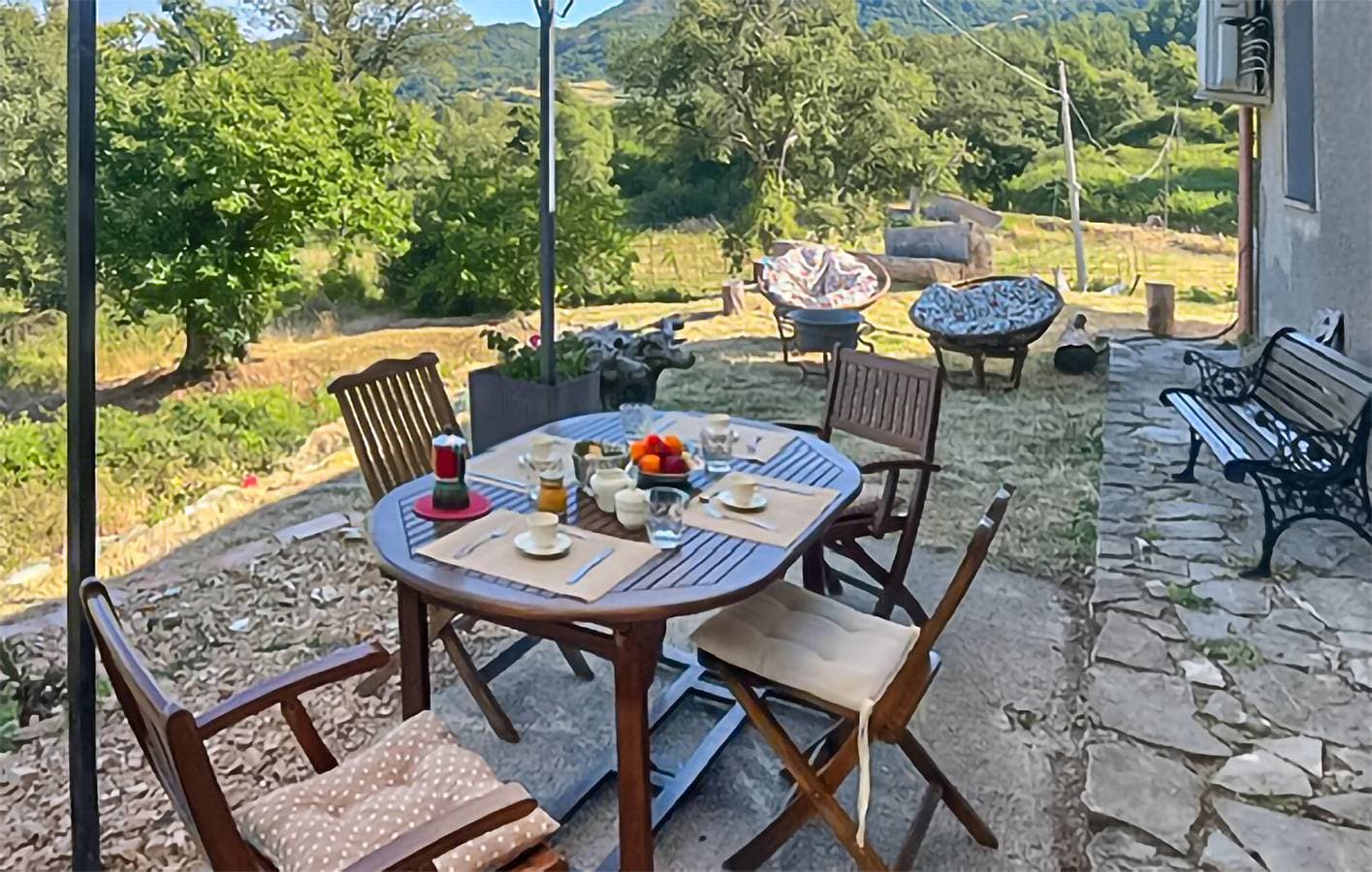 Foto 5 von 30: Charmante 100 m² große Ferienwohnung mit Pool, Garten und WLAN in der Nähe von Arcidosso