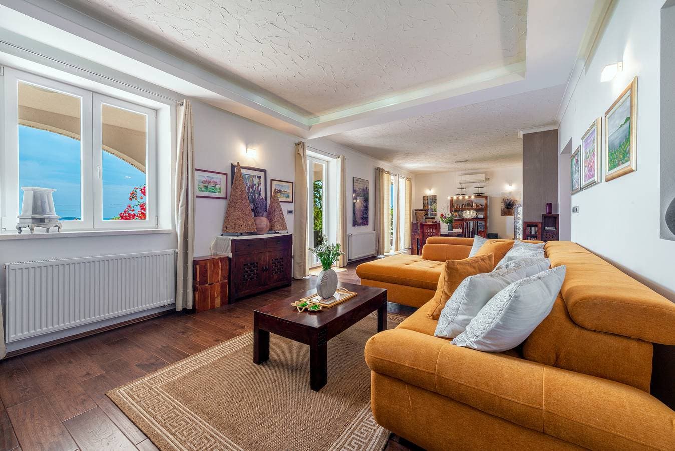 Foto 6 von 71: Luxus Villa fuer 10 Gaeste mit beheizten Pool und atemberaubenden Meerblick