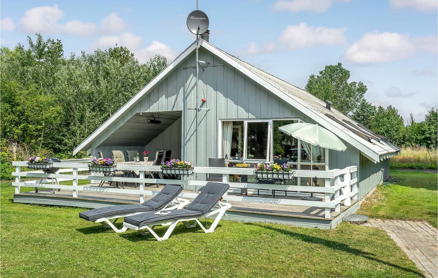 Foto 3 von 30: Ferienhaus für 6 Personen mit Terrasse