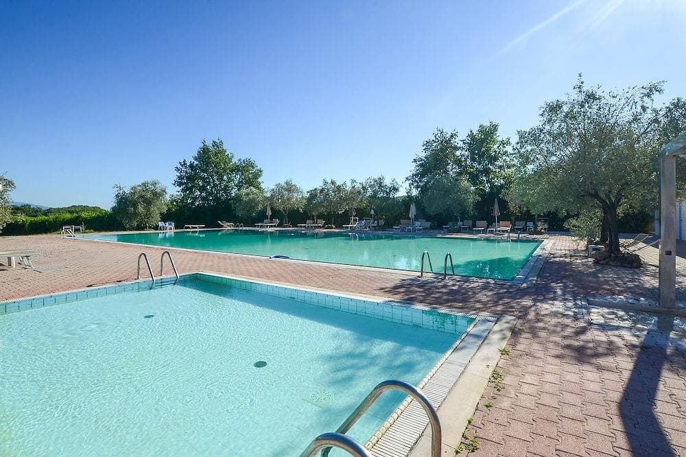 Foto 12 von 13: Beautiful apartment in Murlo with outdoor swimming pool