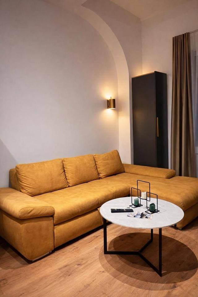Foto 7 von 8: Deluxe King Suite