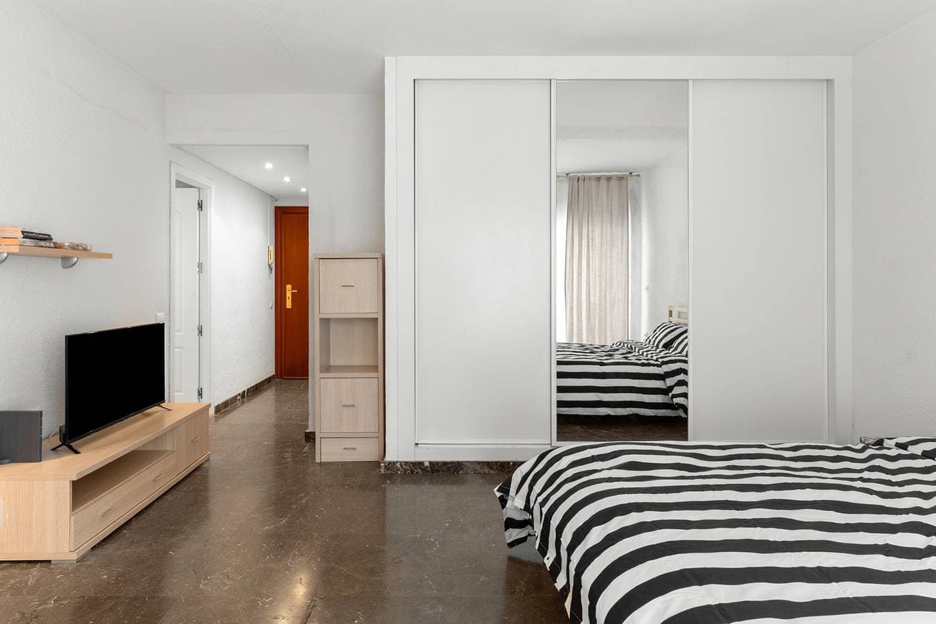 Foto 12 von 21: Studio-Apartment 'Magnífico En La Playa' mit Meerblick, WLAN und Klimaanlage