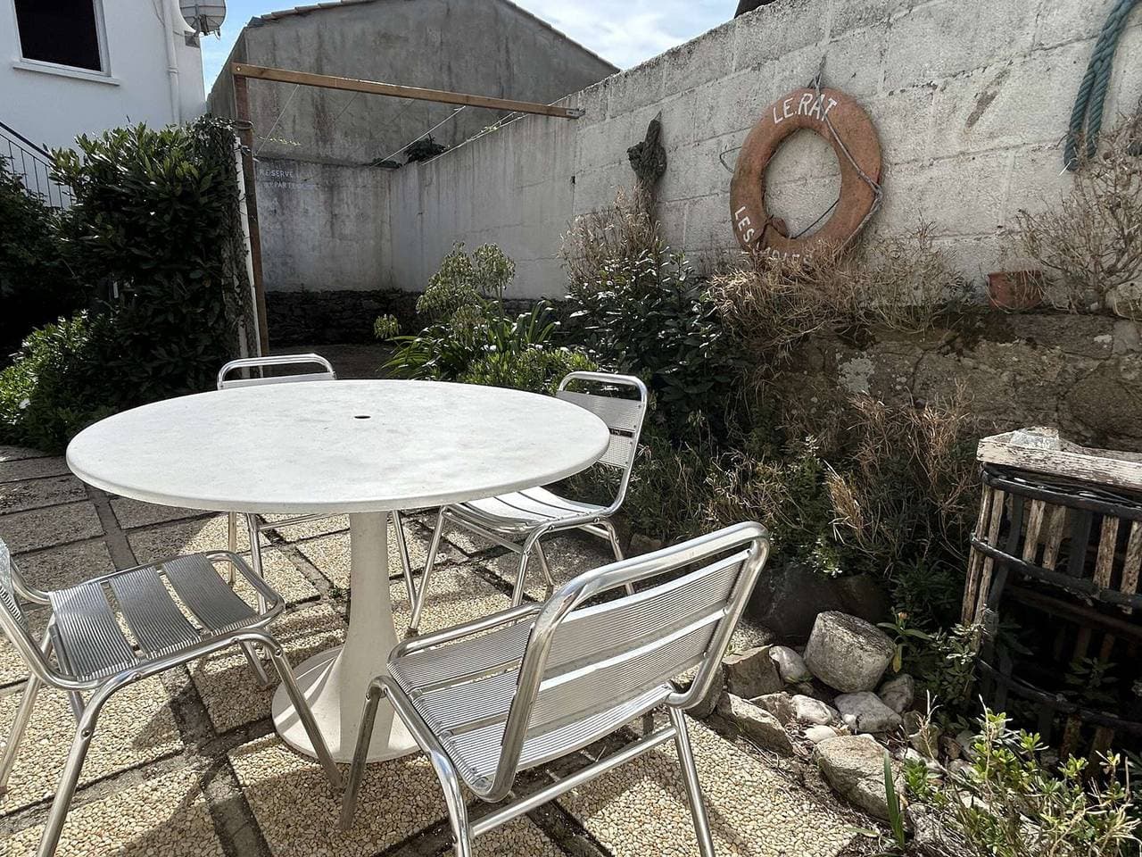 Foto 11 von 15: Charmantes 2-Zimmer-Haus, Terrasse, nahe Hafen & Strand, 4 Schlafplätze