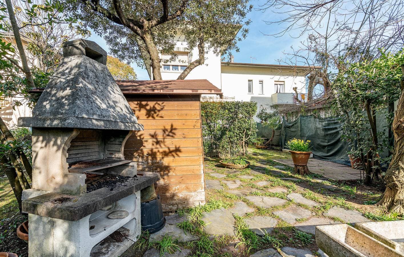 Foto 13 von 22: Charmante 1-Zimmer-Wohnung mit Garten, 400 m vom Strand Bagno Firenze entfernt
