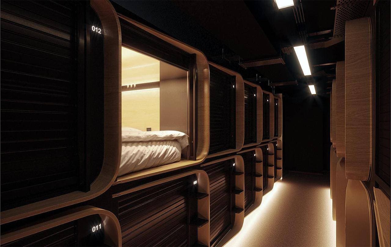 Foto 4 von 5: Two Private Capsules in Shared Rooms