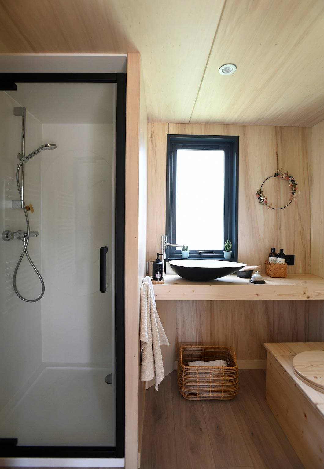 Foto 4 von 14: Chalet 'La Tiny House De La Blandinière' mit privater Terrasse, Gemeinschaftsgarten und WLAN