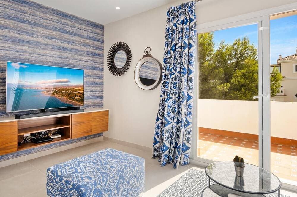 Foto 8 von 30: Penthouse in Andalucia del Mar for 2 people | Adm 4-504
