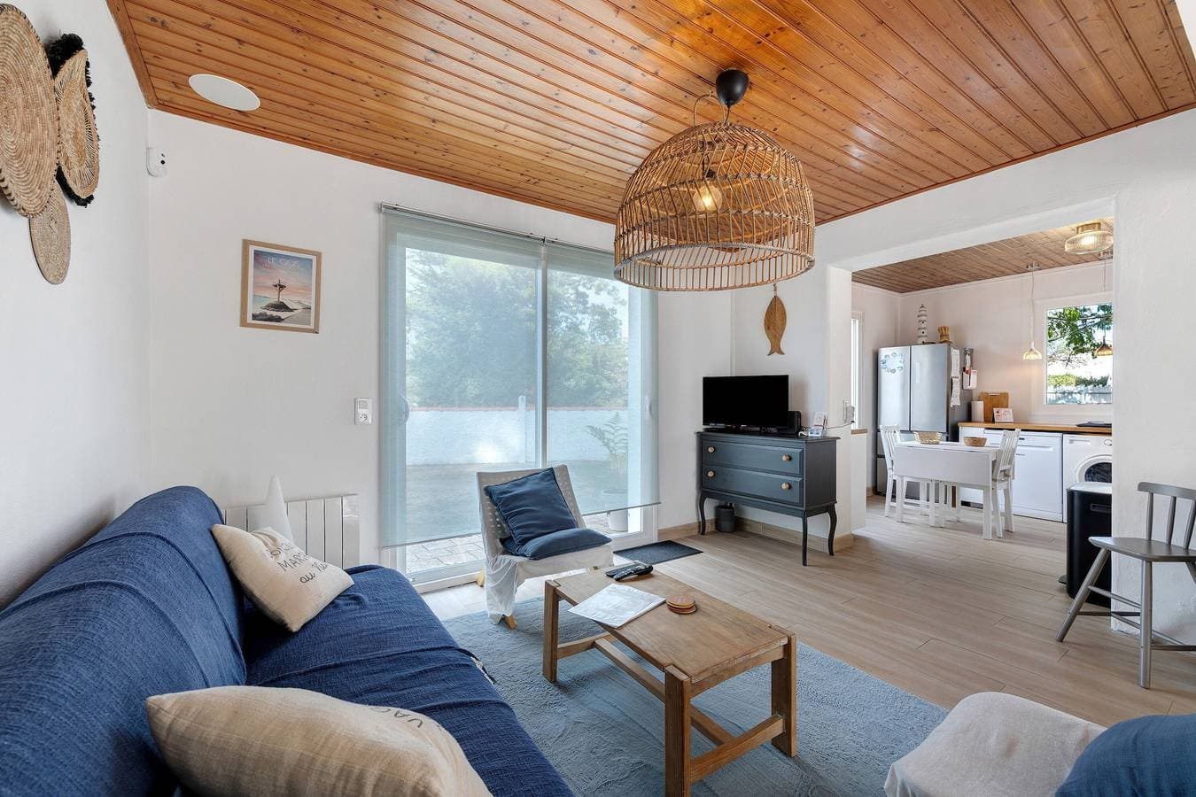 Foto 6 von 32: Ferienhaus 'Maison familiale' mit direktem Strandzugang, Terrasse, Garten und WLAN