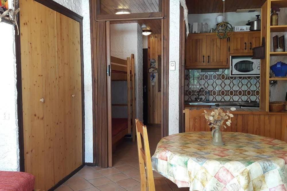 Foto 7 von 17: Bis 200m skipiste, 1te Etage, blick berg, balkon, fernseher, schließfach für die skier, 24m²