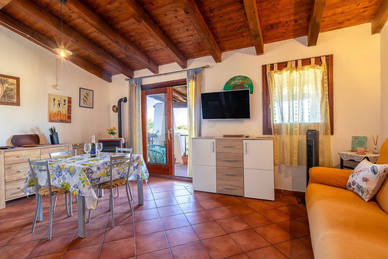 Foto 4 von 27: Apartment 'Rifugio Del Sognatore Stintino' mit Meerblick und privater Terrasse